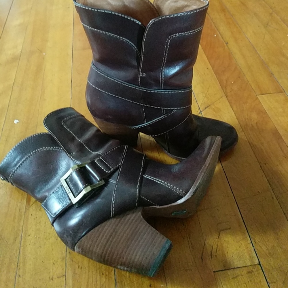 Frye Andrea mid leather boots 7